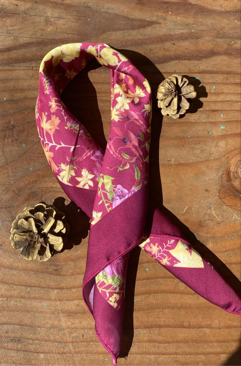 PANUELO FLORES