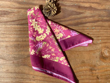 Cargar imagen en el visor de la galería, PANUELO FLORES