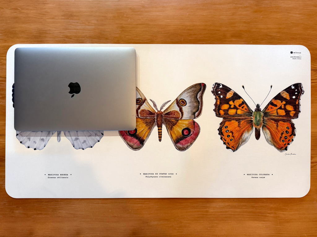 DESK MAT MARIPOSAS