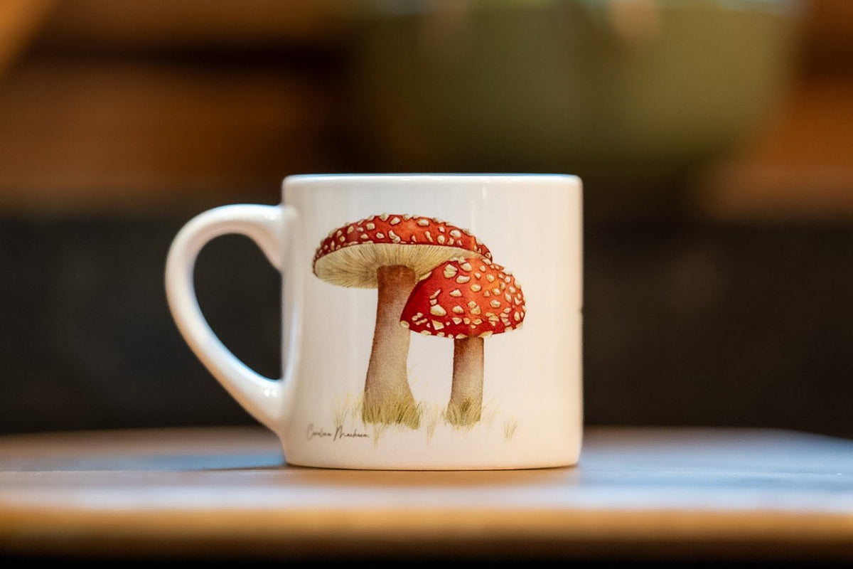 TAZA CAFÉ HONGO AMANITA
